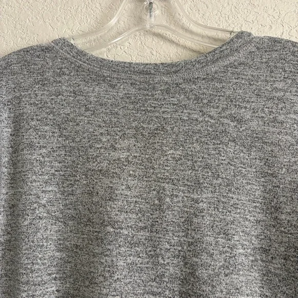 Inoah Sweater Top Womens M Graphic Dapper Dog Split Vneck Hi Lo Dachshund Gray - Picture 9 of 13